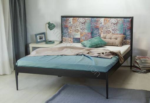 Łóżko metalowe tapicerowane "Berny" Venezia